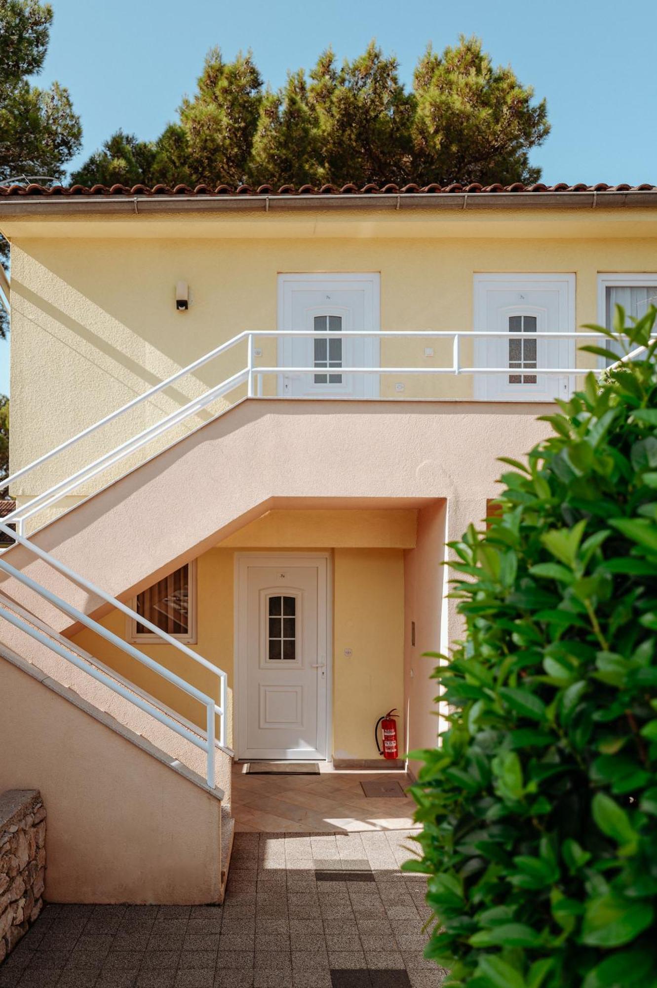 Matilde Beach Resort Vodice Exterior photo