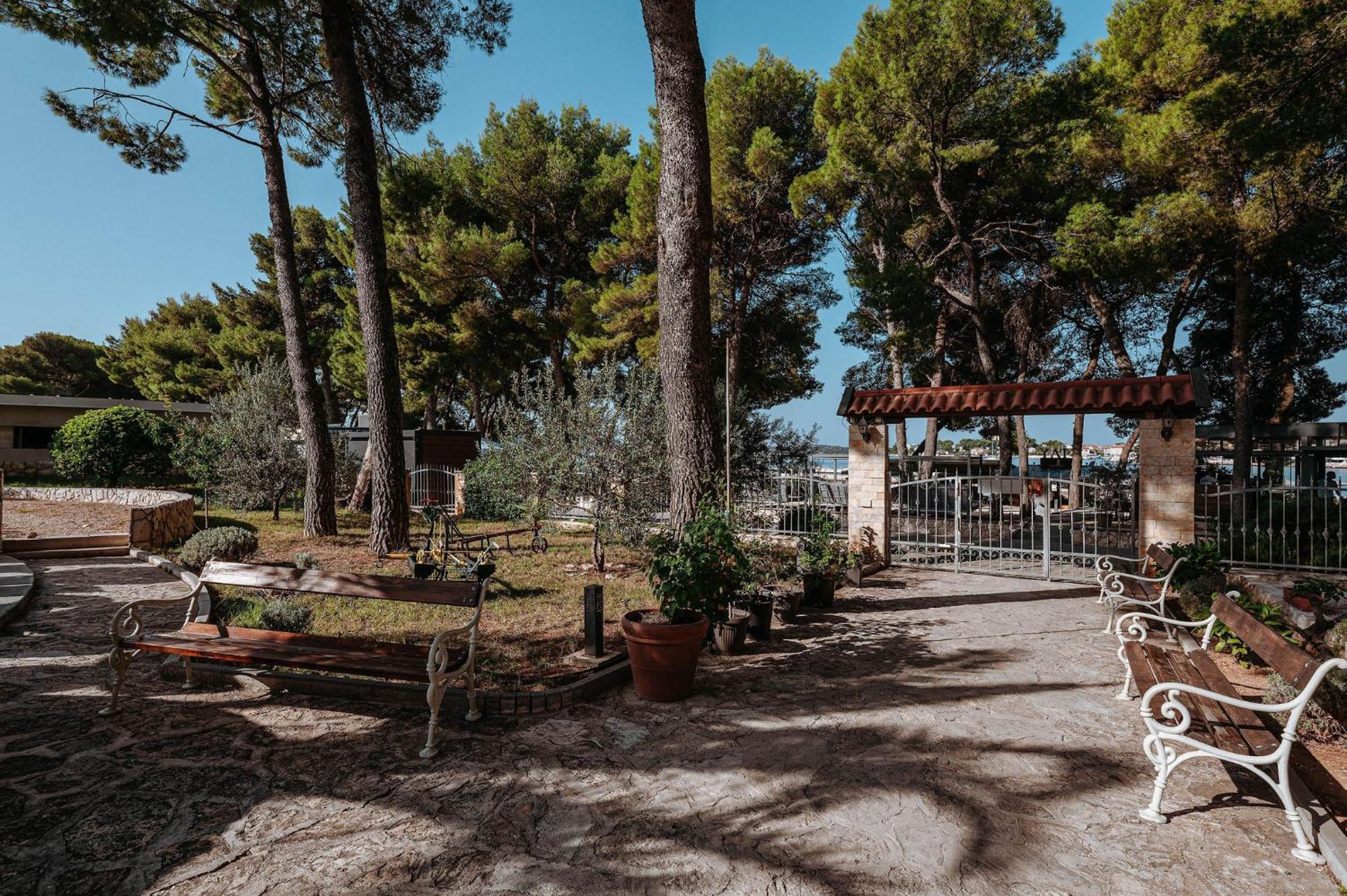 Matilde Beach Resort Vodice Exterior photo